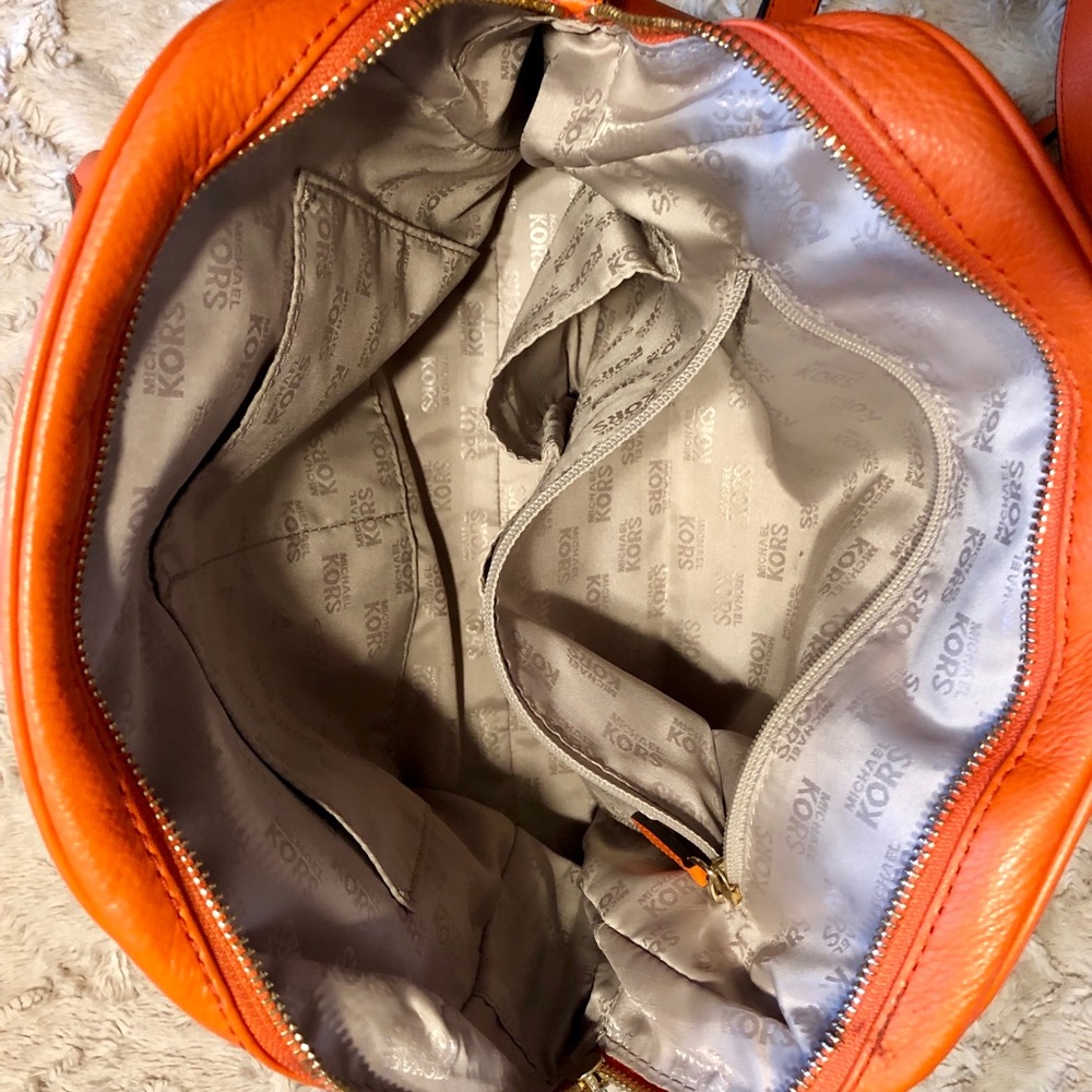 Michael Kors Orange Crossbody - Picture 5 of 5